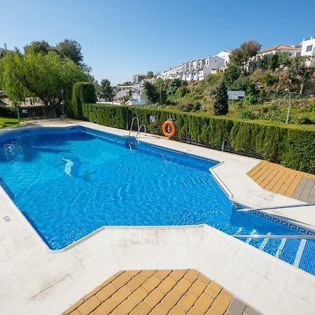 Jardines De Burriana 13 Menyber Apartment Nerja Luaran gambar