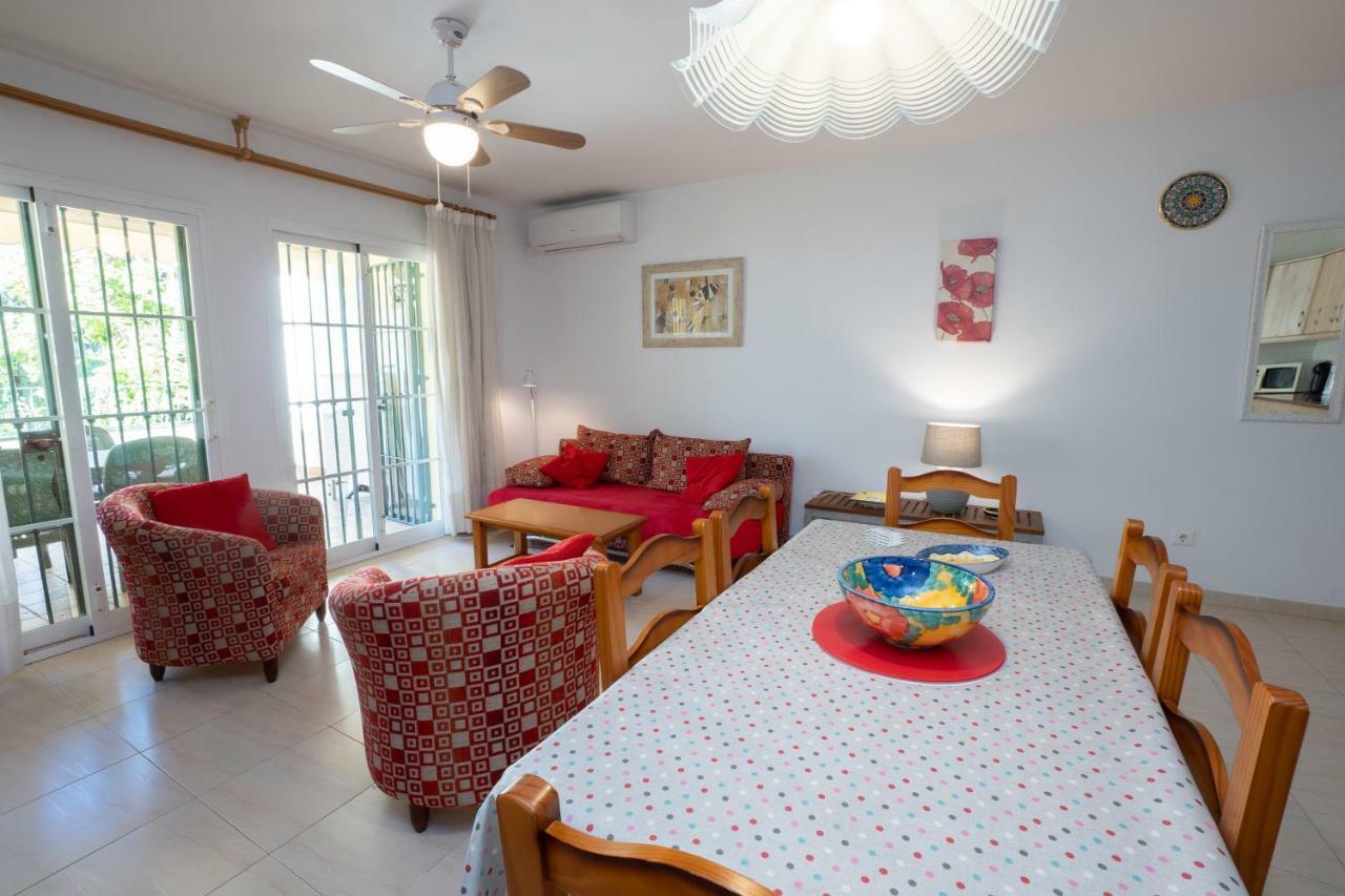 Jardines De Burriana 13 Menyber Apartment Nerja Luaran gambar